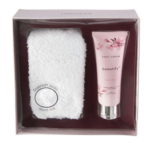 Beautify gavesett med fotkrem og sokk
